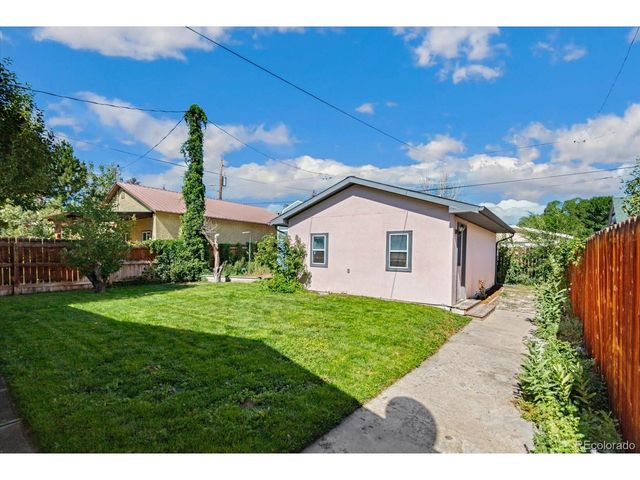 924 E St, Salida, CO 81201