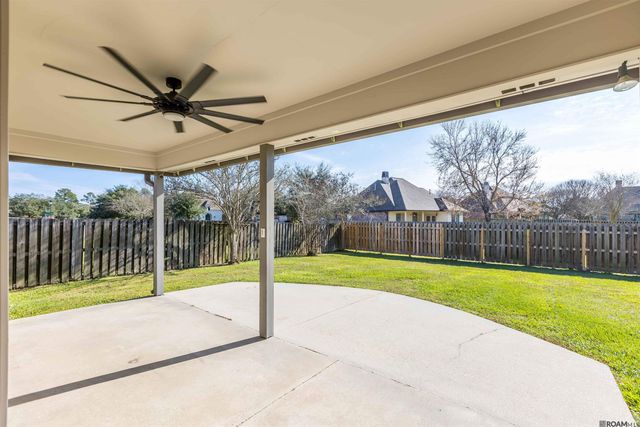 13223 Old Dutchtown Ave, Gonzales, LA 70737