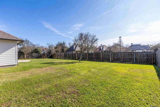 13223 Old Dutchtown Ave, Gonzales, LA 70737