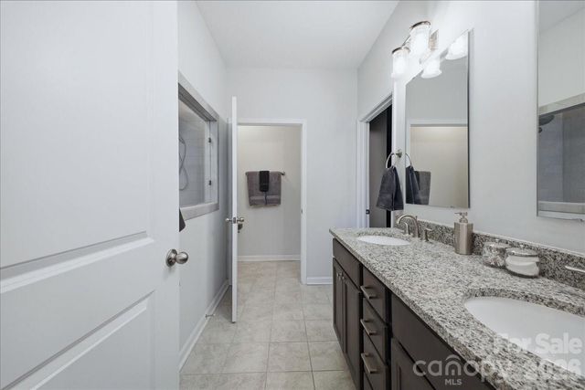 7612 Tanglewood Way, Denver, NC 28037
