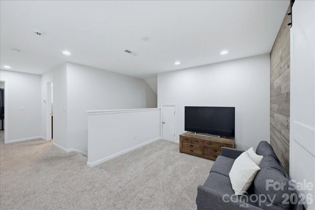 7612 Tanglewood Way, Denver, NC 28037