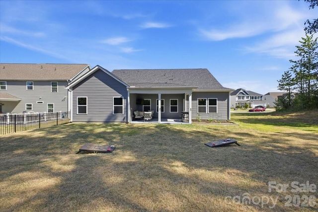7612 Tanglewood Way, Denver, NC 28037