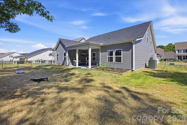 7612 Tanglewood Way, Denver, NC 28037