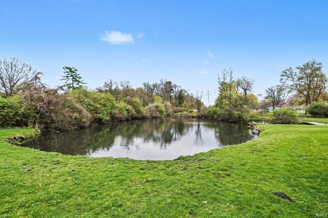 17330 Mcerlain Street, South Bend, IN 46635