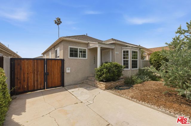 3830 W 59th Street, Los Angeles, CA 90043