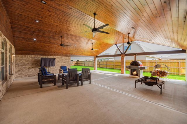 3705 Cabo Road, League City, TX 77573