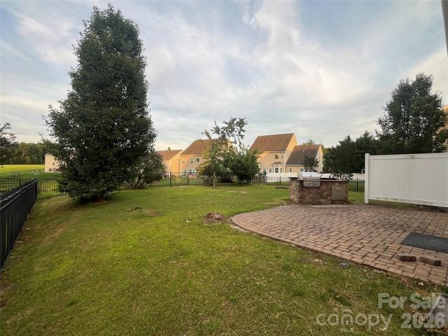9281 Perseverance Drive, Harrisburg, NC 28075