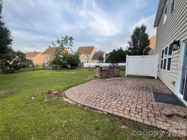 9281 Perseverance Drive, Harrisburg, NC 28075