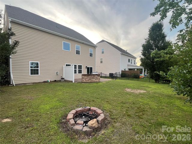 9281 Perseverance Drive, Harrisburg, NC 28075