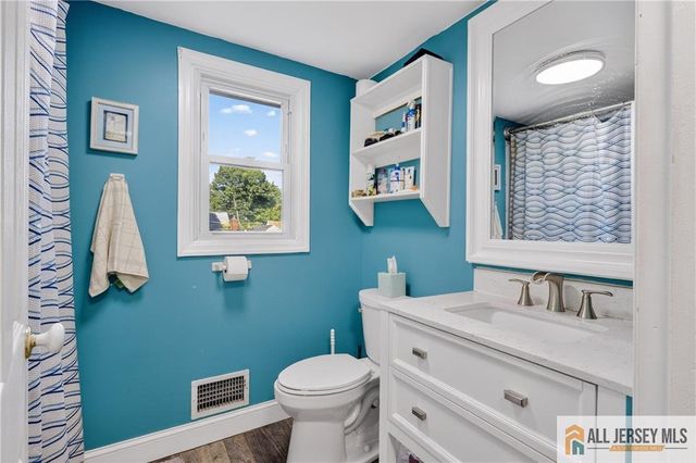 256 Adirondack Avenue, Spotswood, NJ 08884