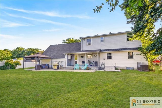 256 Adirondack Avenue, Spotswood, NJ 08884