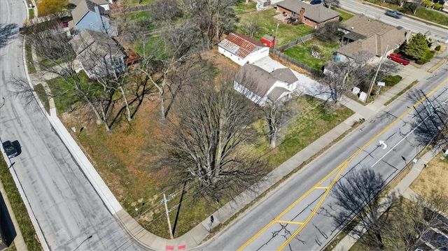 1490 Independence Avenue, Lee's Summit, MO 64086