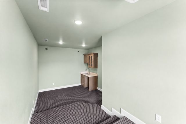4606 SW Barton Street, Bentonville, AR 72713