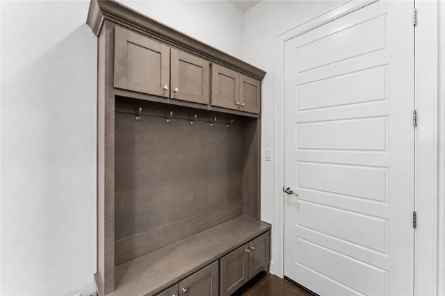 4606 SW Barton Street, Bentonville, AR 72713