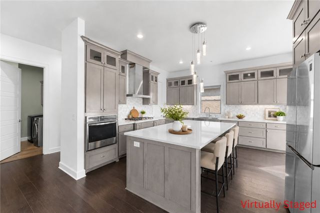 4606 SW Barton Street, Bentonville, AR 72713