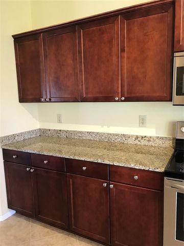 180 VILLA DI ESTE TERRACE 212, Lake Mary, FL 32746