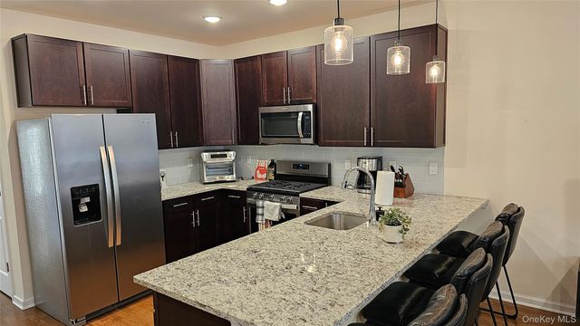 260 W Main Street 11, Goshen, NY 10924