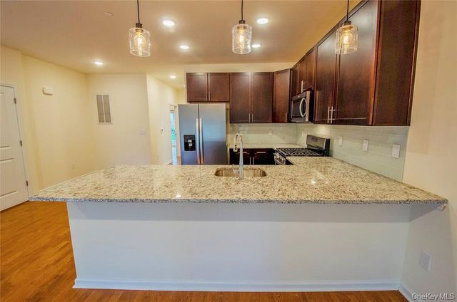 260 W Main Street 11, Goshen, NY 10924