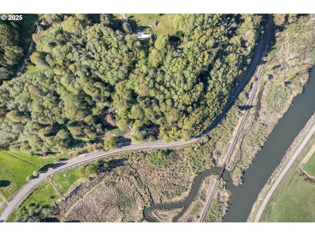 Beaver Falls Rd, Clatskanie, OR 97016