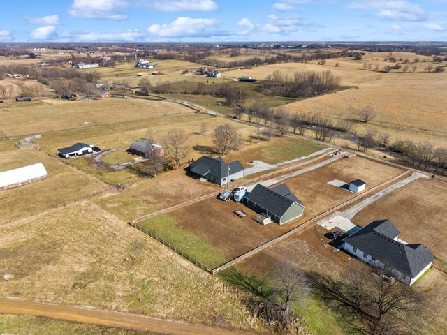 865 Dry Fork Road, Danville, KY 40422