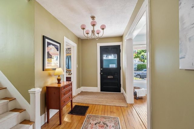 3 Franklin Terrace, Melrose, MA 02176