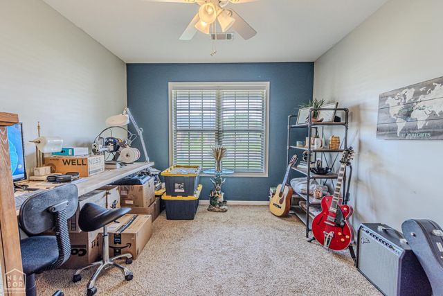 4905 S 28th Street S, Paragould, AR 72450