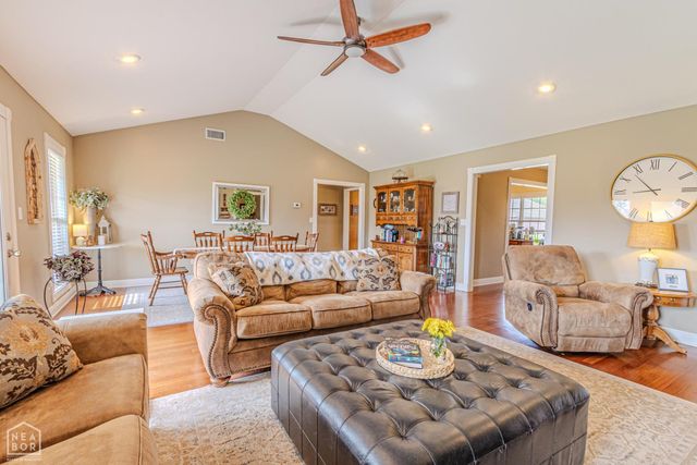 4905 S 28th Street S, Paragould, AR 72450