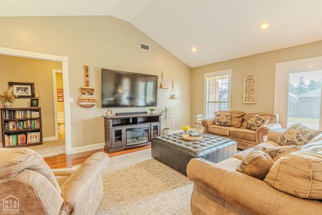 4905 S 28th Street S, Paragould, AR 72450
