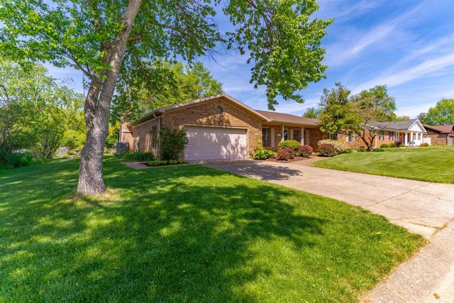 5497 E Sherwood Drive, Newburgh, IN 47630