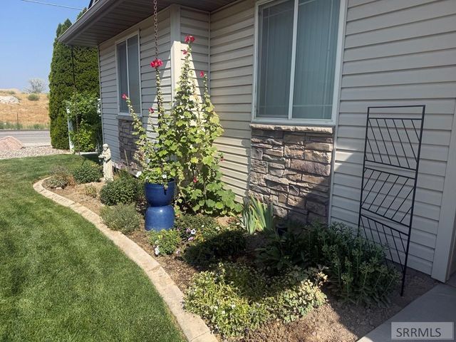 1996 Kinghorn Road, Pocatello, ID 83201