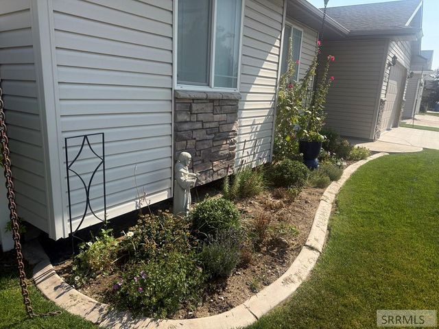 1996 Kinghorn Road, Pocatello, ID 83201