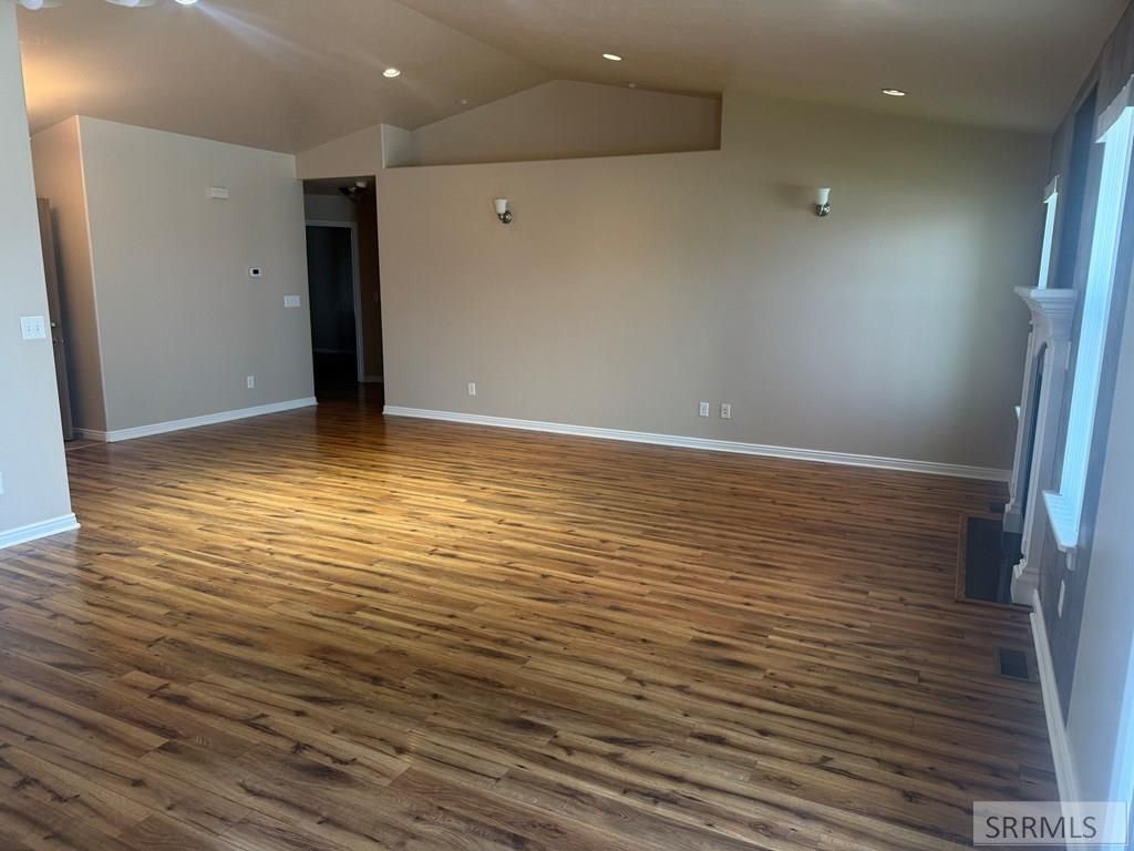 Image 14 of property listing at 1996 Kinghorn Road, Pocatello, ID 83201