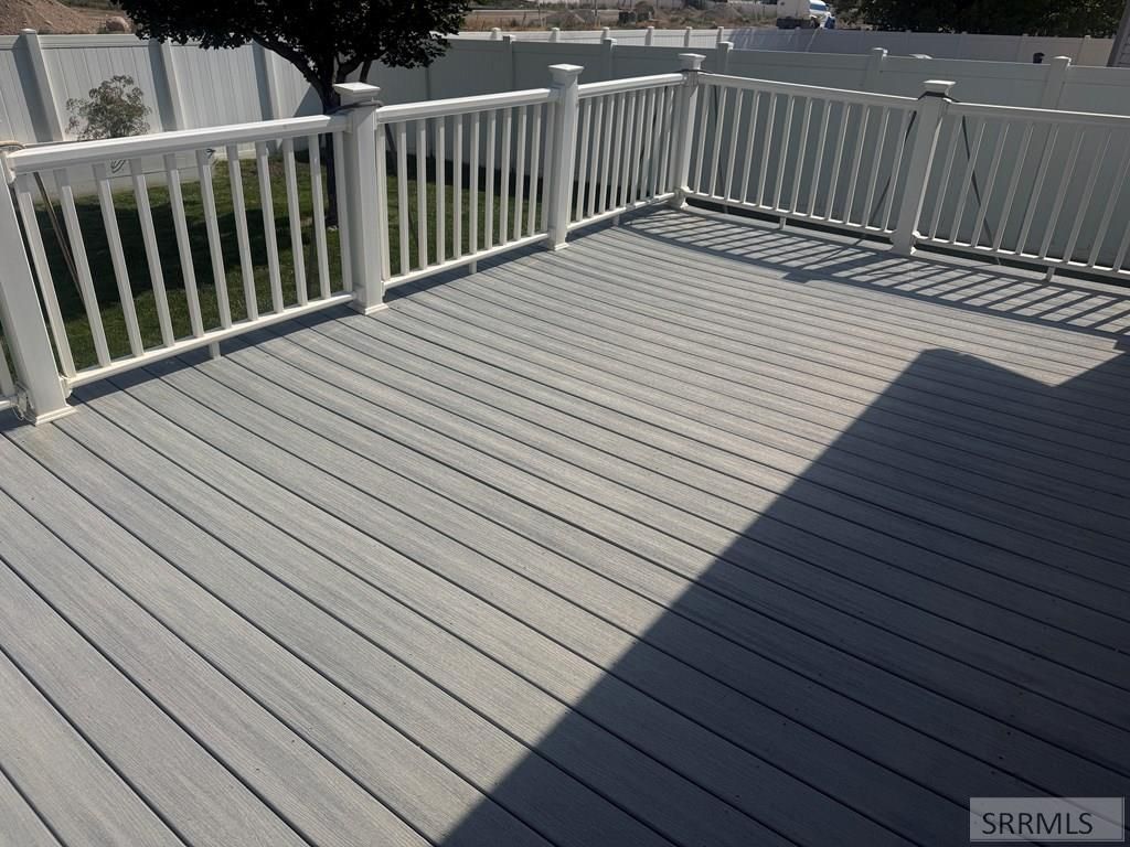 Image 40 of property listing at 1996 Kinghorn Road, Pocatello, ID 83201