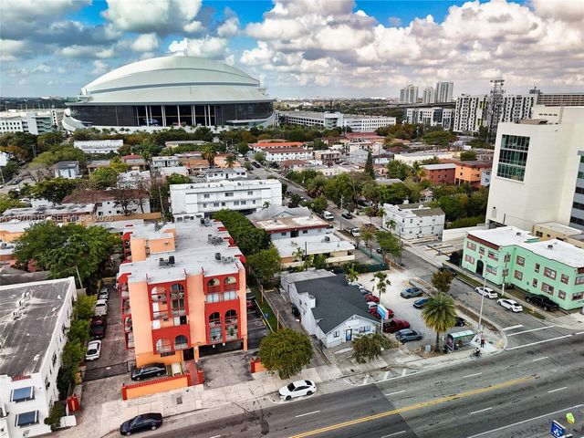 432 NW 12th Ave, Miami, FL 33128