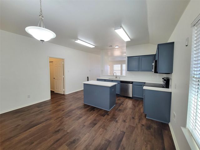 2004 Helmoken Falls Drive, Anna, TX 75409