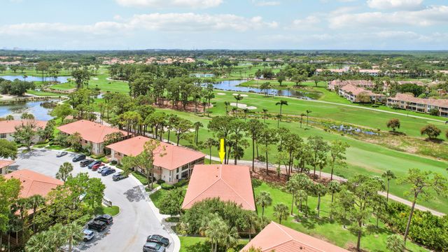 302 Brackenwood Circle, Palm Beach Gardens, FL 33418