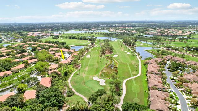 302 Brackenwood Circle, Palm Beach Gardens, FL 33418