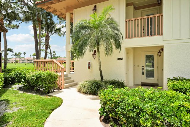 302 Brackenwood Circle, Palm Beach Gardens, FL 33418