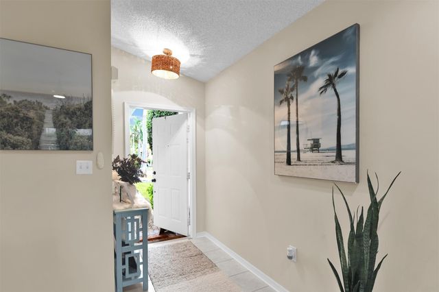 5285 NW 117TH Avenue, Coral Springs, FL 33076