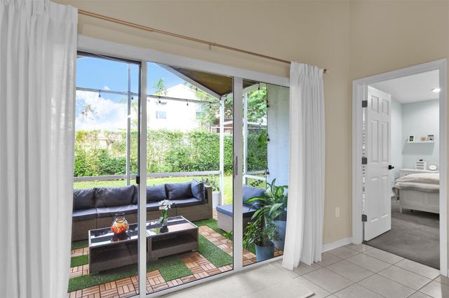 5285 NW 117TH Avenue, Coral Springs, FL 33076