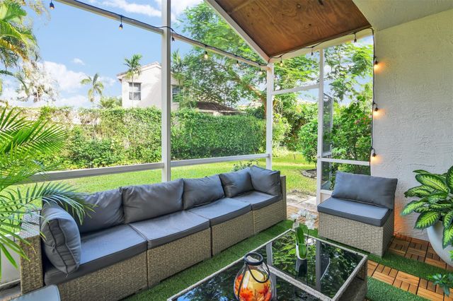 5285 NW 117TH Avenue, Coral Springs, FL 33076