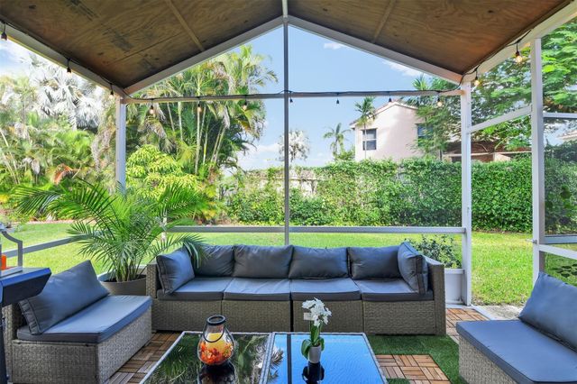 5285 NW 117TH Avenue, Coral Springs, FL 33076