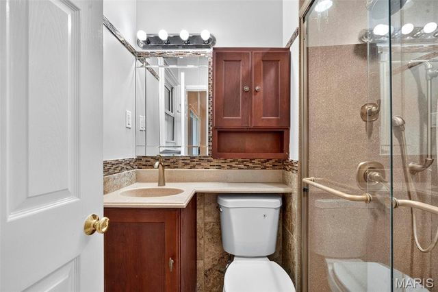 3865 Belcroft Drive, Florissant, MO 63034