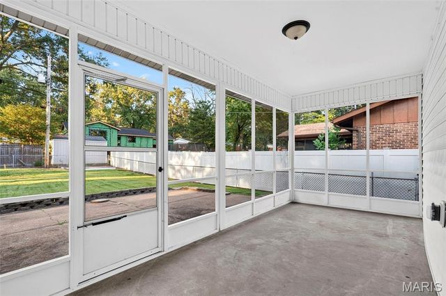 3865 Belcroft Drive, Florissant, MO 63034