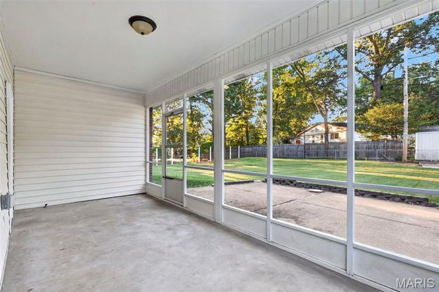 3865 Belcroft Drive, Florissant, MO 63034