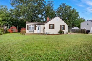123 Louisiana DR, Norfolk, VA 23505