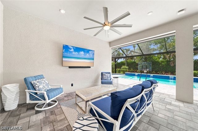 8884 Scarlotti PL, Naples, FL 34119