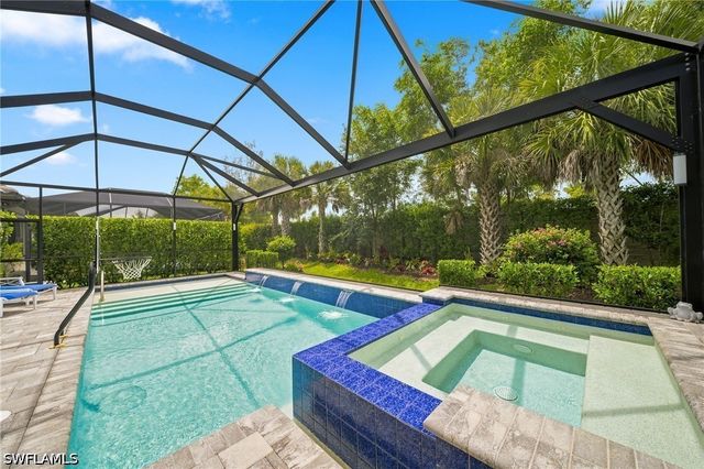 8884 Scarlotti PL, Naples, FL 34119