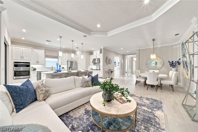 8884 Scarlotti PL, Naples, FL 34119