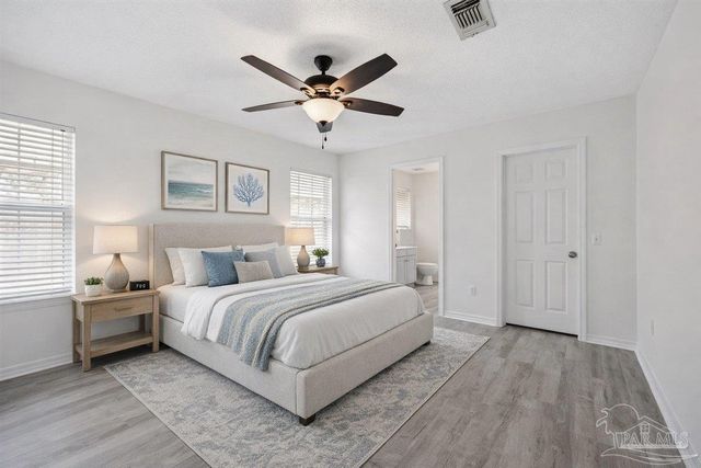 1710 Ivalea Cir, Navarre, FL 32566